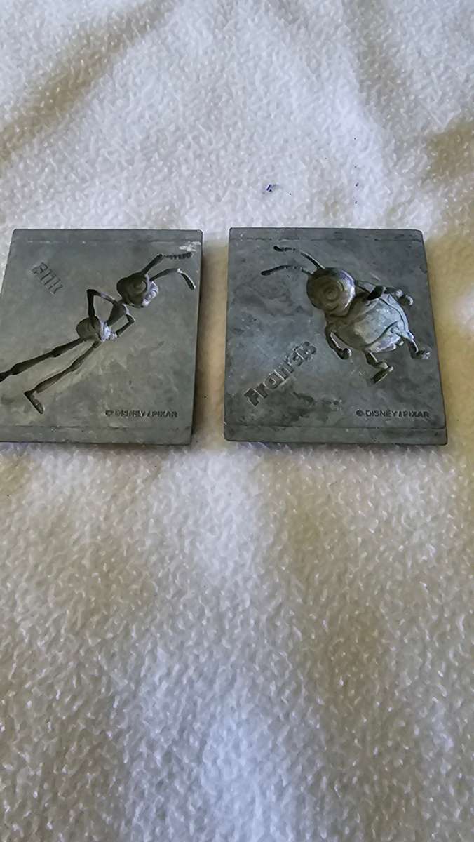 SET OF 2 VINTAGE DISNEY PIXAR A BUGS LIFE METAL MOULDS(FLIK AND FRANSIS)