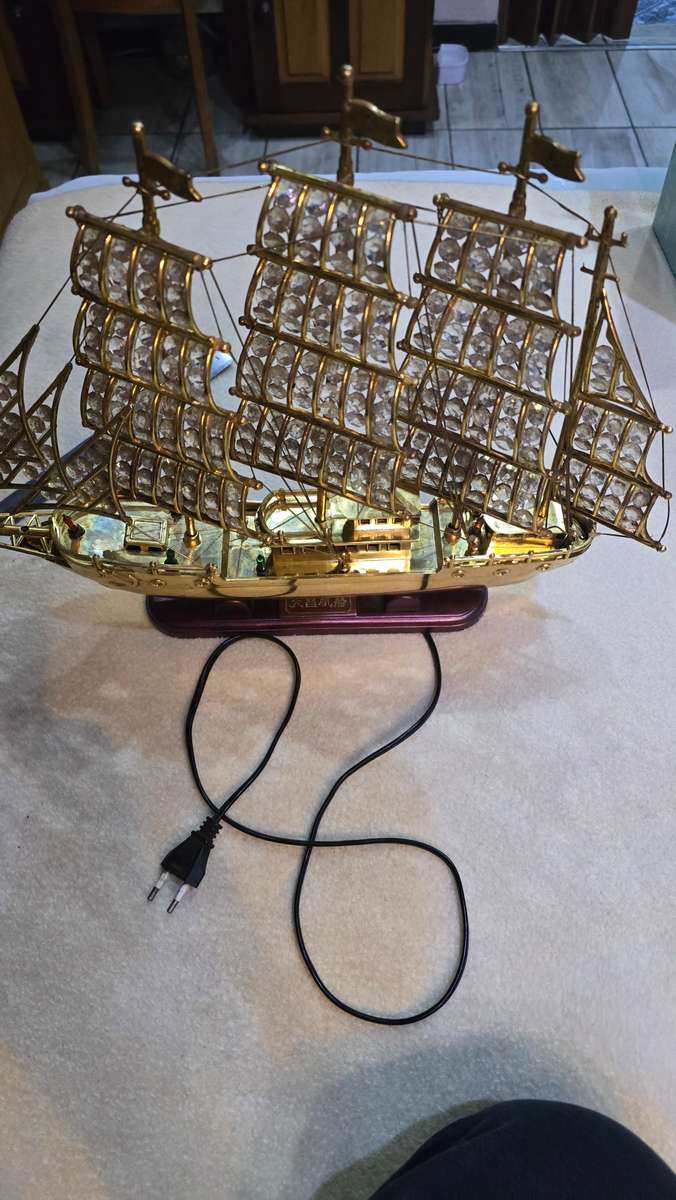COMMEMORATION OF THE FIRST INDIANS BROUGHT TO TRINIDAD(FATEL RAZACK SHIP MODEL) LIGHT UP-SEE DESCRIP