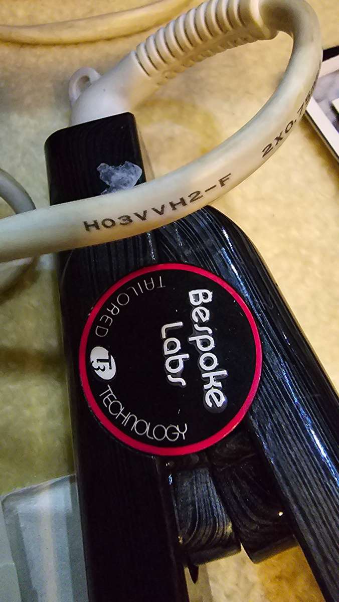 BESPOKE LABS SPECIAL EDITION HAIR STRAIGHTENER(FOR WET & DRY HAIR)WORKS