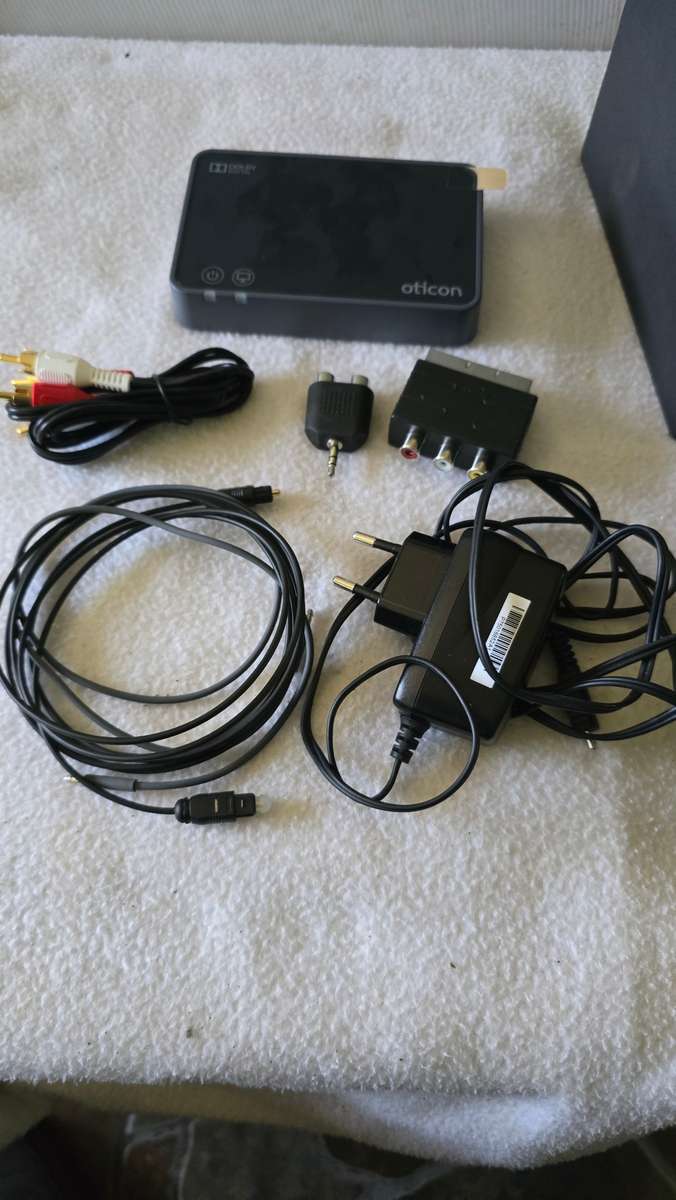 OTICAN DOLBY DIGITAL TV ADAPTER ,2.0 BS-F200/ HEARING AIDS