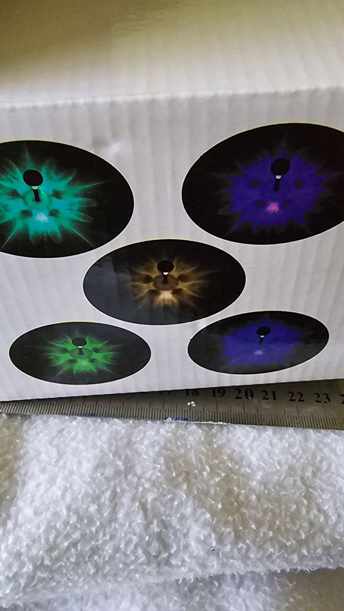 SET OF 6 GARDEN SOLAR LIGHTS