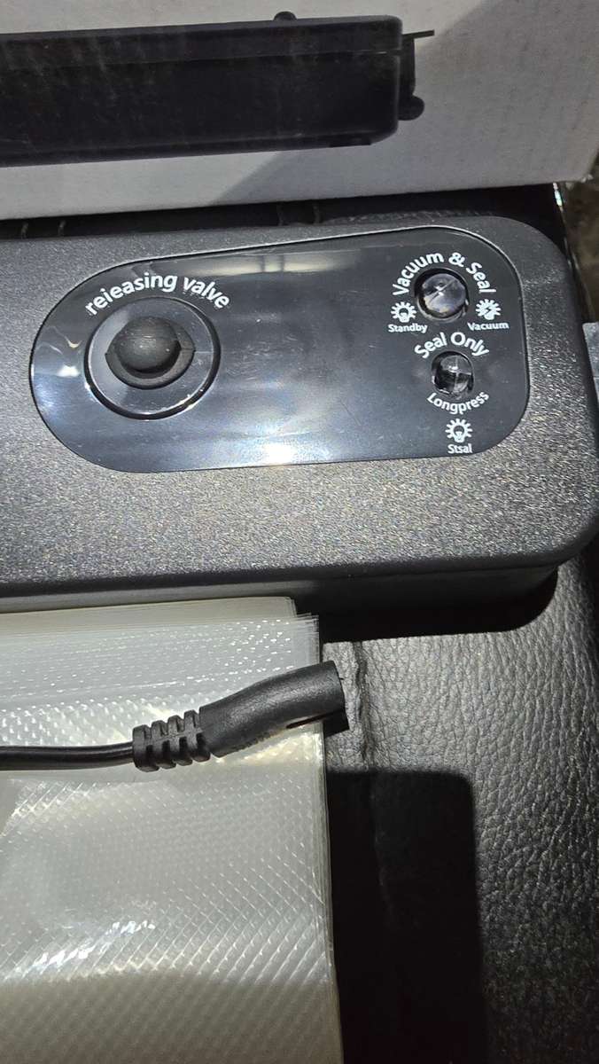 HOME AUTOMATIC VACUUM SEALER