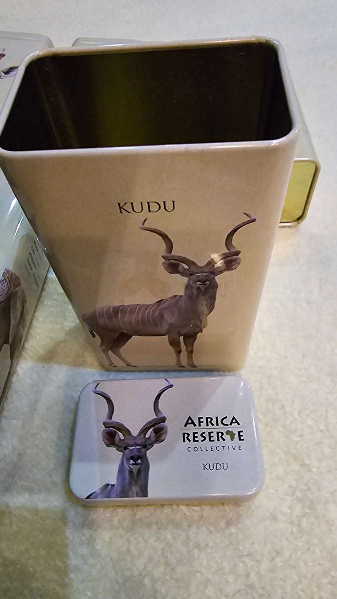 SET OF FIVE AFRICA RESERVE COLLECTIVE ANIMAL PRINT TINS