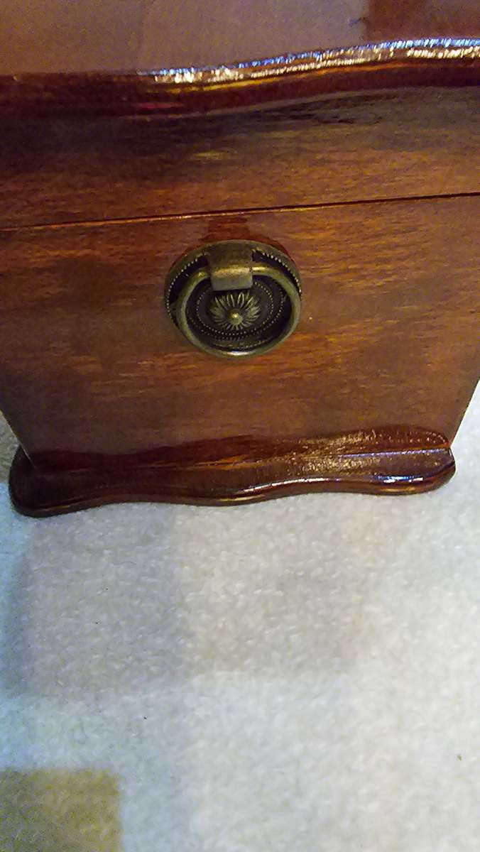SOLID WOOD VINTAGE IMBUIA JEWELRY BOX WITH DRAWER