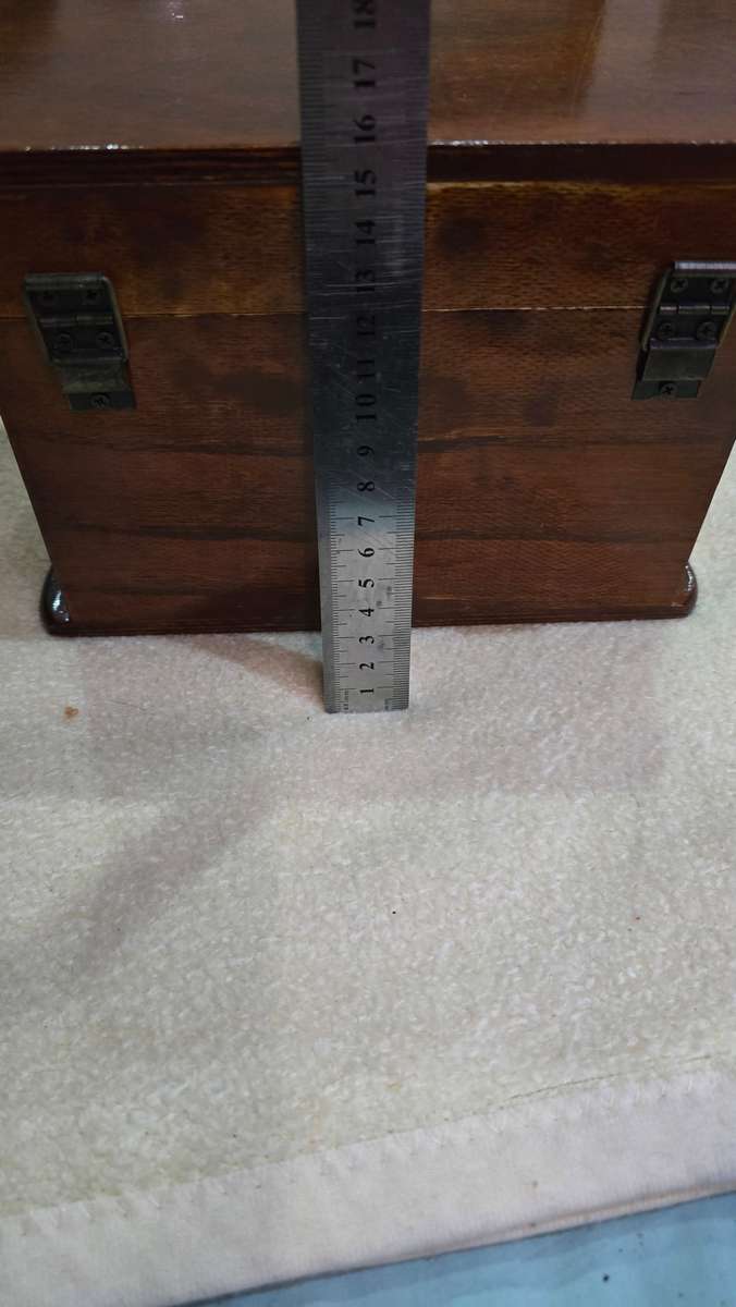 SOLID WOOD VINTAGE IMBUIA JEWELRY BOX WITH DRAWER