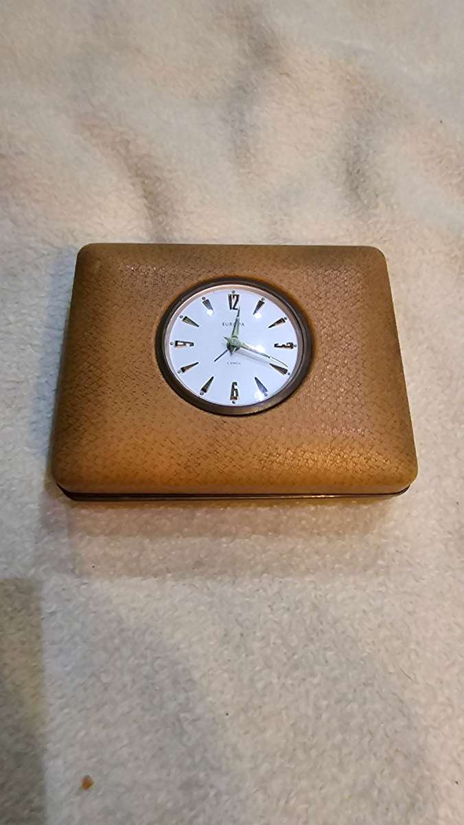 VINTAGE EUROPA 2 JEWELS MECHANICAL CLOCK JEWELRY CASE(WORKS)