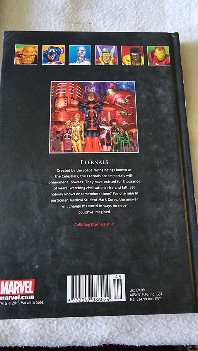 5 X MARVEL SUPERHEROES HARDCOVER COMICS