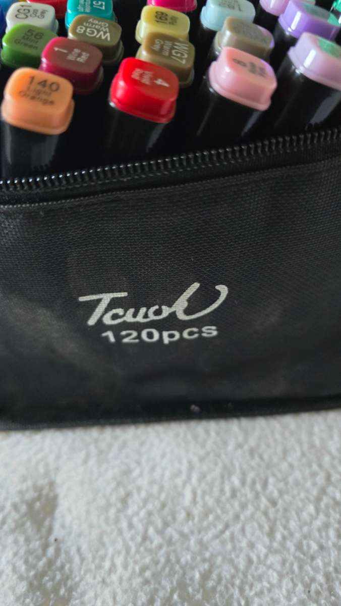 129 PIECES  TWIN HEAD MARKER PENS(THICK AND THIN)