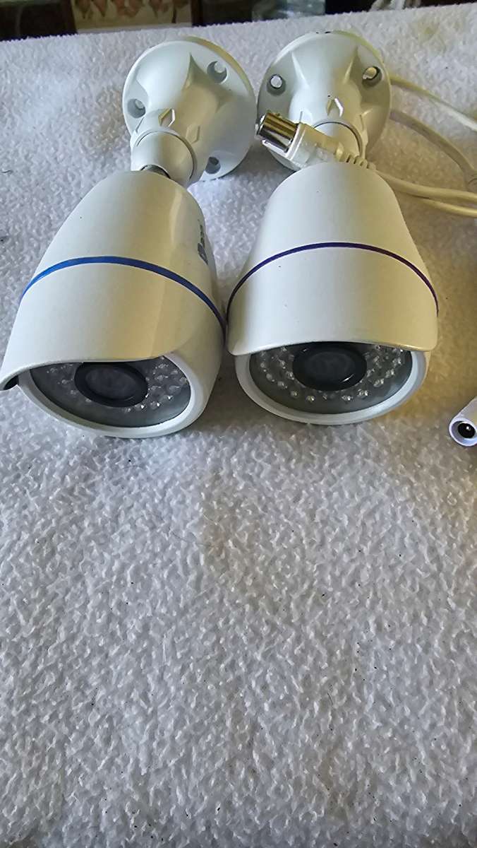 2 x AHD COLOUR CAMERAS