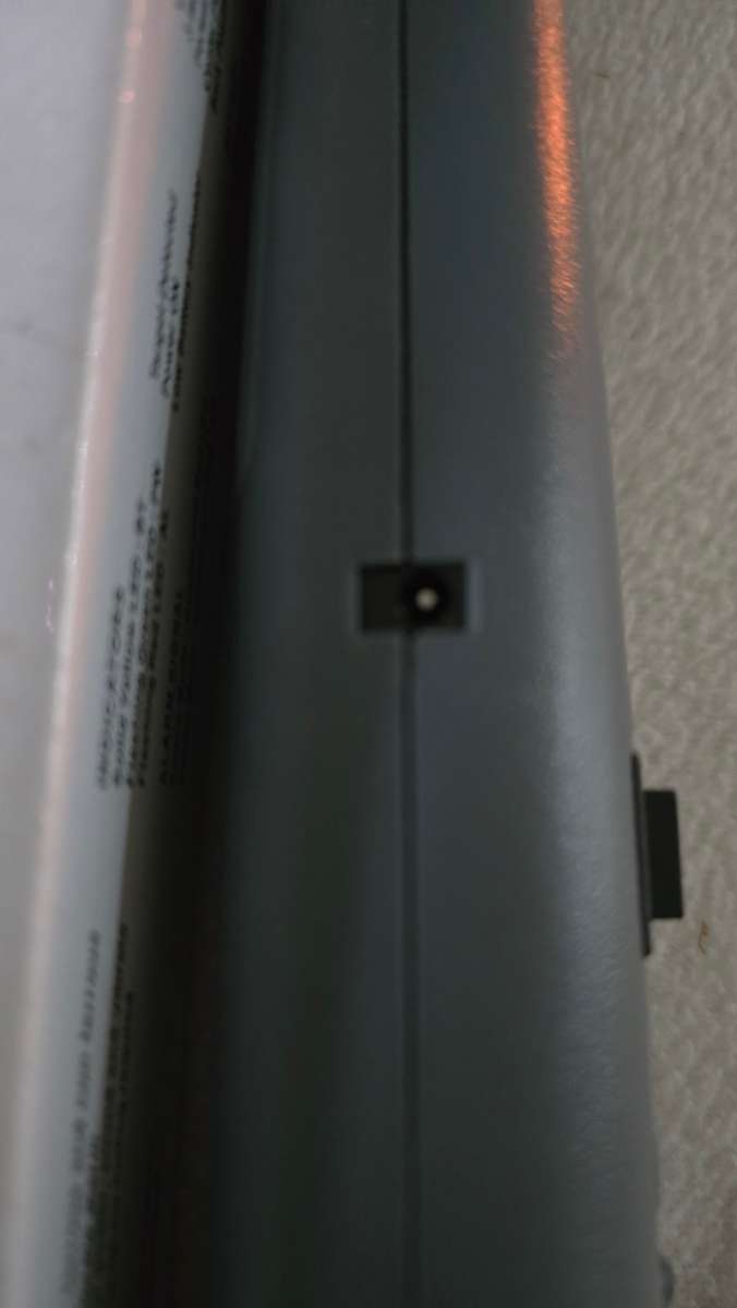 HANDHELD METAL DETECTOR