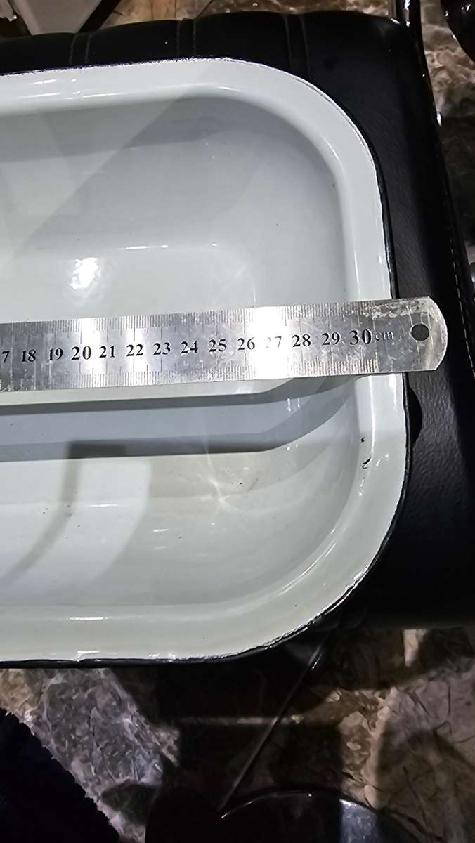 VINTAGE ENAMEL CASSEROLE