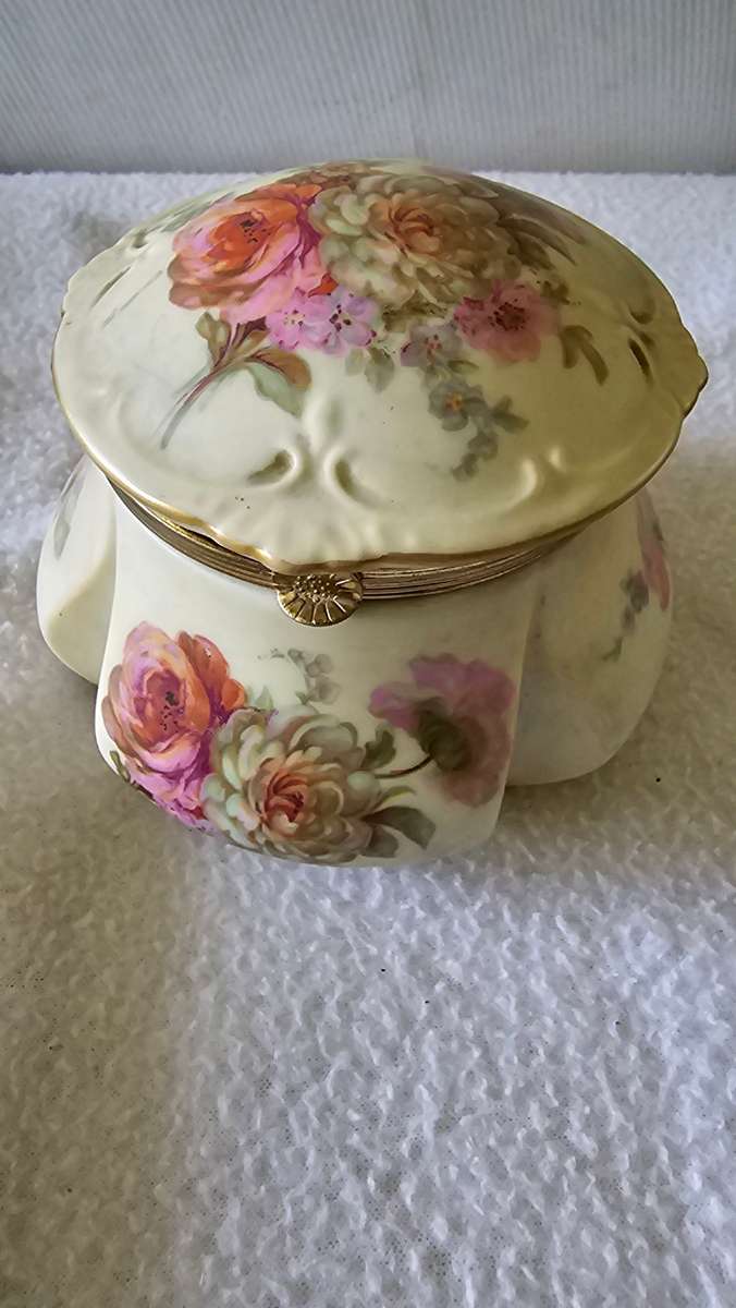 VINTAGE AMERICAN 1960/70`s LEFTON FLORAL PORCELAIN TRINKET JAR