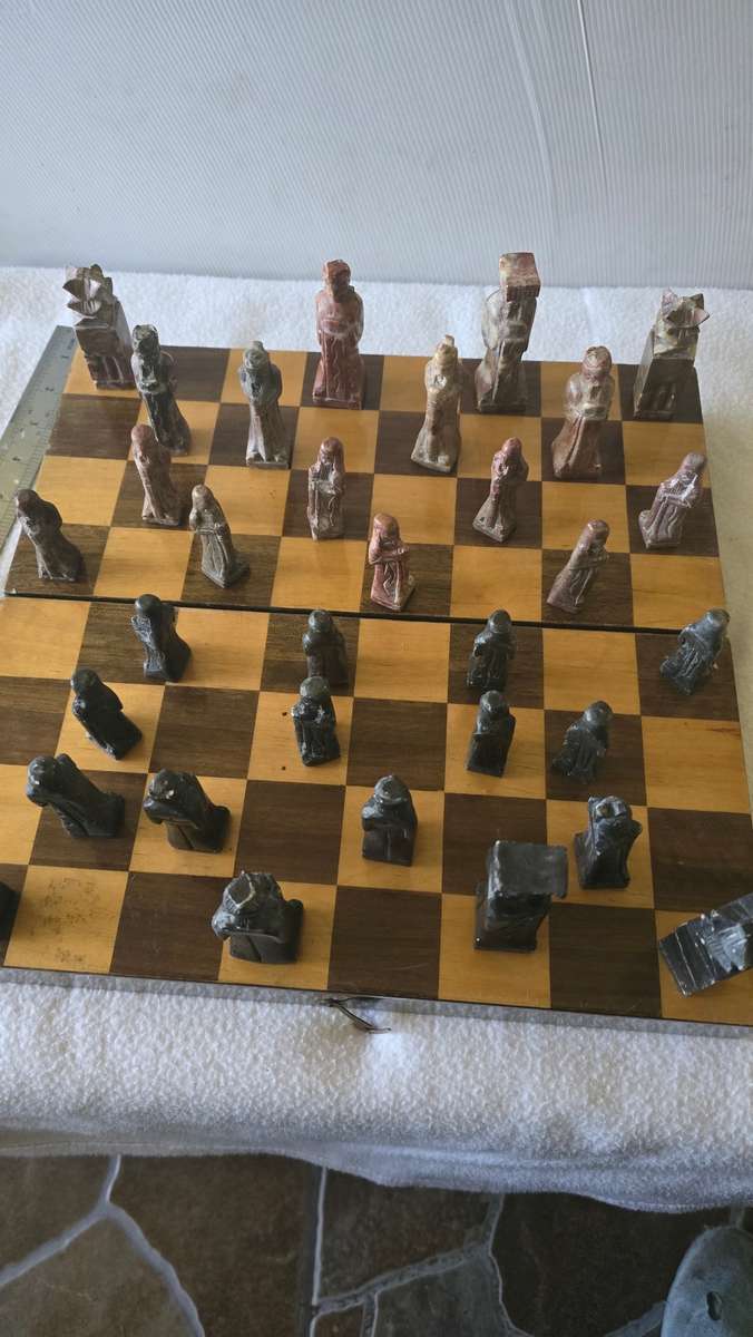 COMPLETE CHESS SET WITH FOLDABLE WOODEN CHESS AND STORAGE BOX