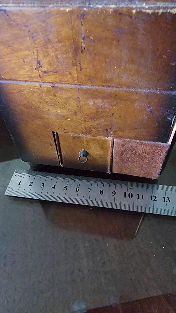 VERY OLD WOODEN MUSICAL BOX(WIND UP)SEE DESCRIPTION