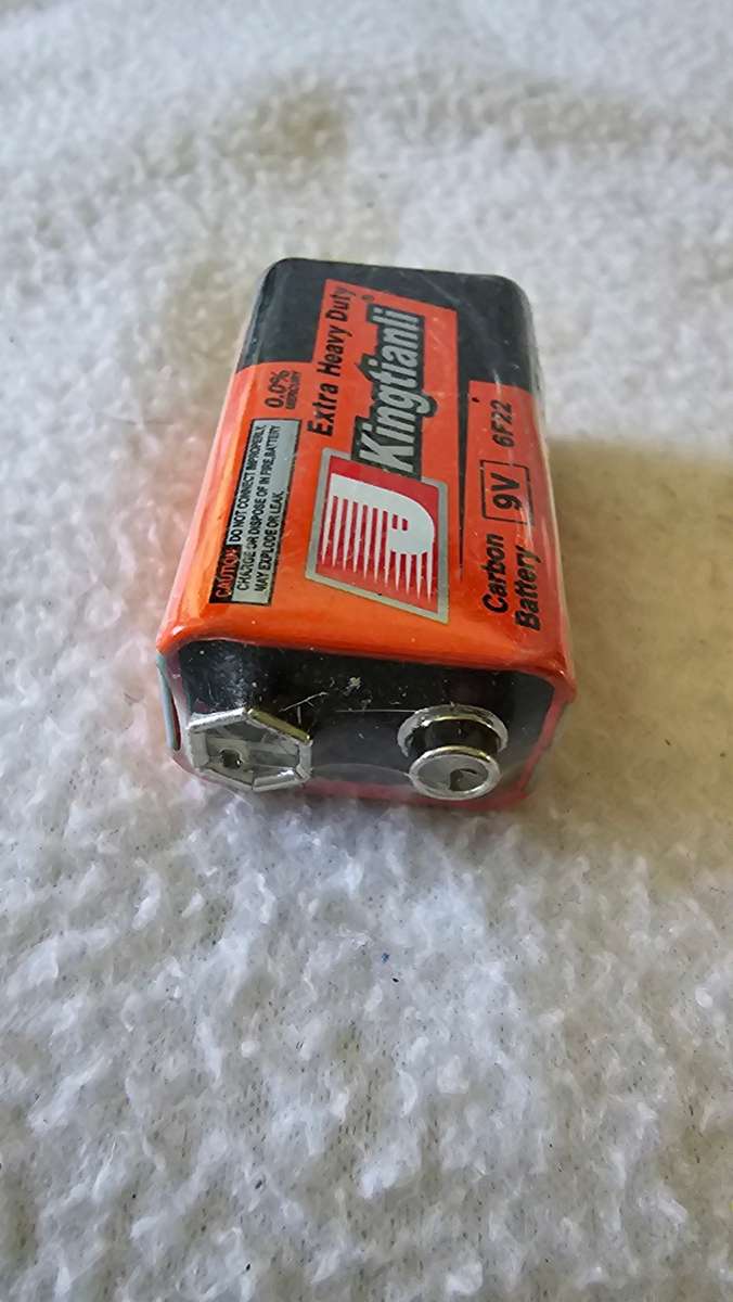 SET OF 6 9V HEAVY DUTY CARBON BATTERIES