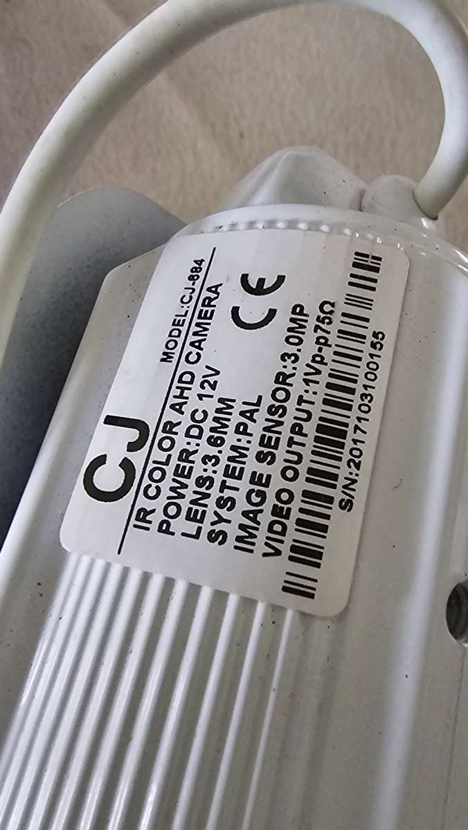 IR COLOR AHD CCTV CAMERA WITH BRACKET