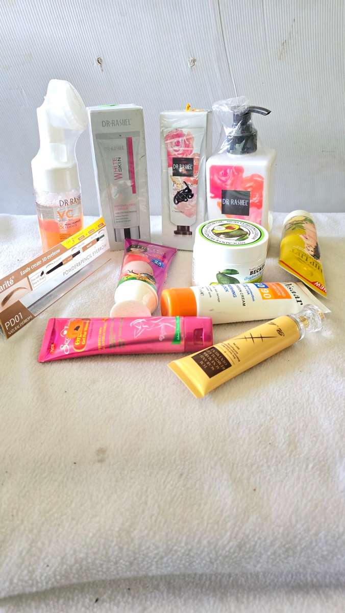 JOBLOT FACE CARE PRODUCTS-11 PIECE