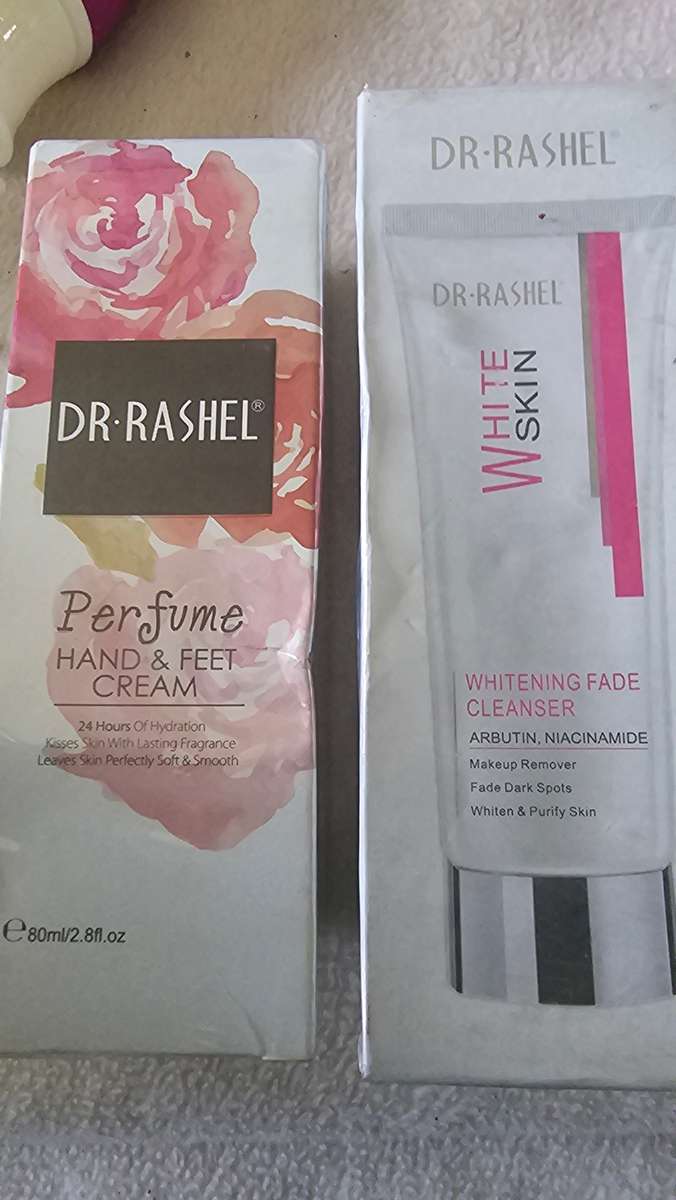 JOBLOT FACE CARE PRODUCTS-11 PIECE