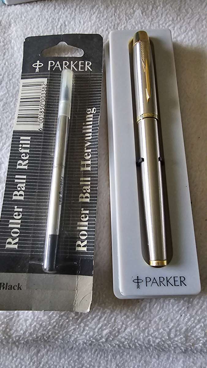 PARKER PEN INCL.A PARKER REFILL