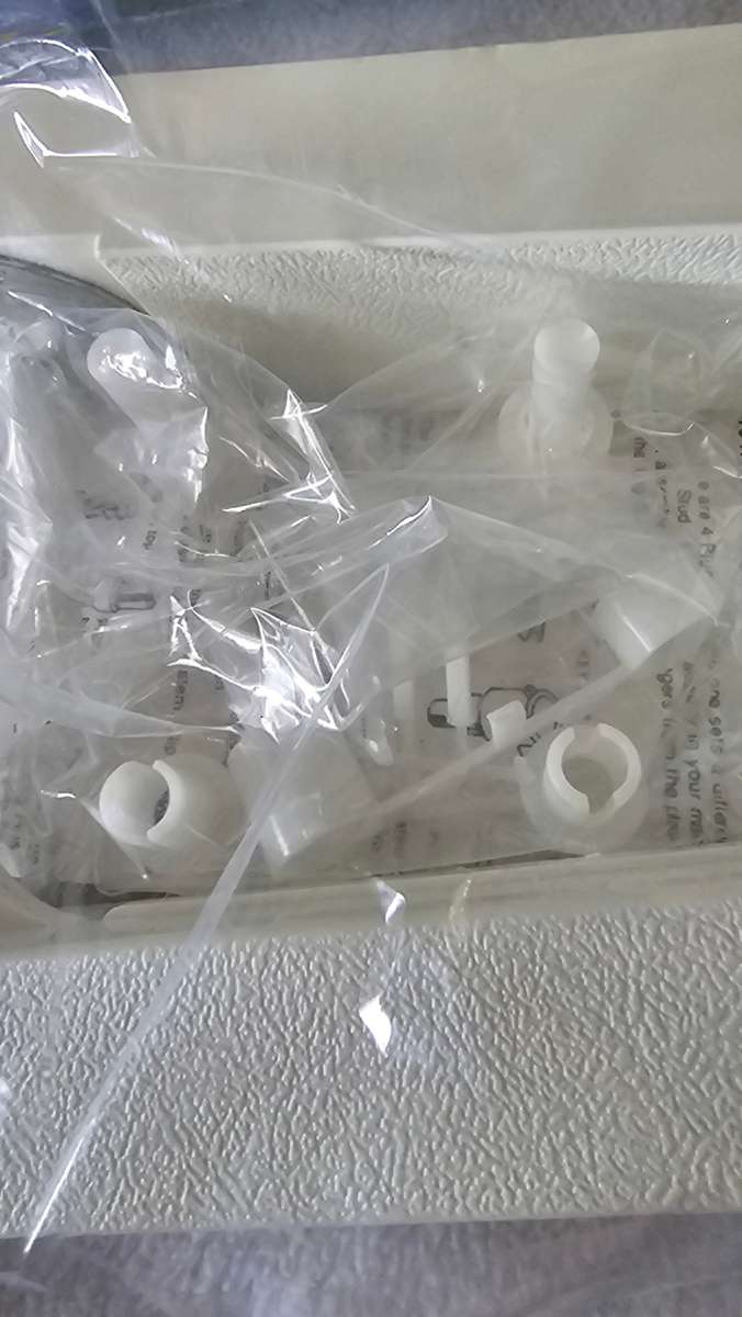 GLITTER RHINESTON AND STUD DECORATOR KIT(UNUSED)