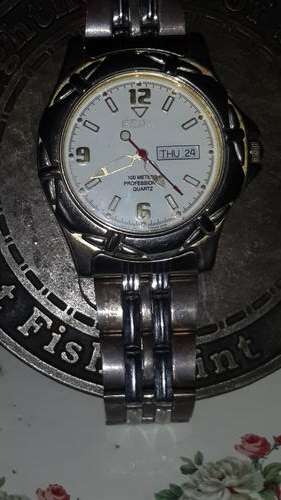 STUNNING GOLD AND SILVER BAND DATE WRISTWATCH