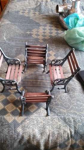 MINIATURE CAST IRON AND WOODEN GARDEN BENCHES X 4