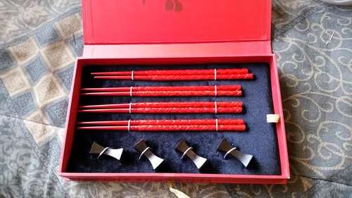 MAXWELL WILLIAMS CHINESE CHOPSTICKS-SEE DESCRIPTION