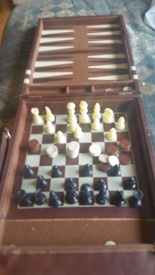 CHESS & DRAUGHT BOARD SET IN LEATHER CASE-SEE DESCRIPTION