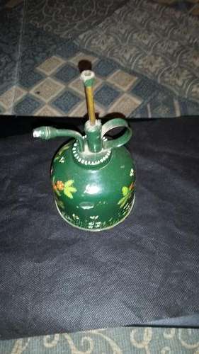 VINTAGE METAL OIL CAN-SEE DESCRIPTION