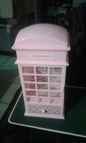 HELLO KITTY VINTAGE LOOK TELEPHONE BOOTHIND UP MUSICAL JEWELLRY BOX_SEE DETAILS.
