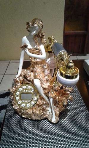 LOVELY VINTAGE LOOK TELEPHONE