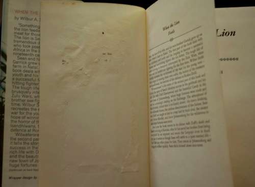 When the Lion Feeds - Wilbur Smith - 1st ed. 1964 Heinemann