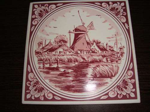 PINK DELFT TILE