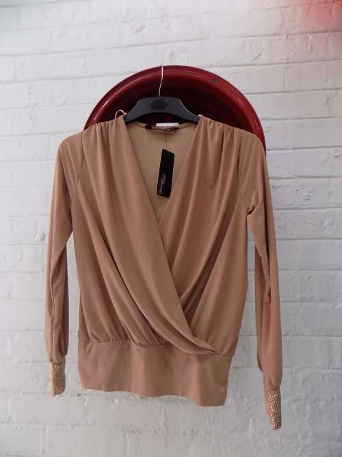 Bulk Zara, Jane Norman and H&M tops 5kg bale