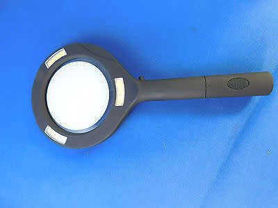 Large LED Lighted Hand Held Magnifying Glass 3x Power Magnification 250 lumens