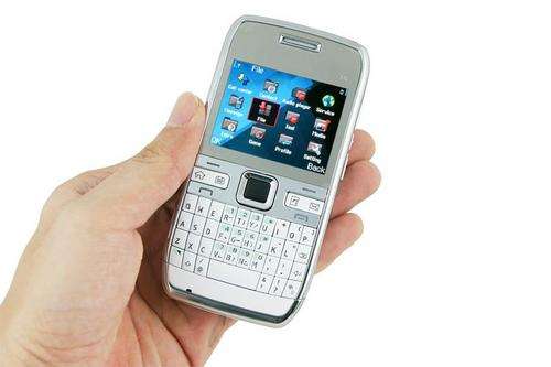 24HR DELIVERY - FANTASTIC NEW TRUE DUAL SIM - BUSINESS TOUCHSCREEN - PDA CELLPHONE