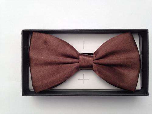 Bow tie