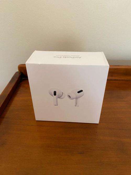 Apple Airpods Pro - 1st Gen (New)