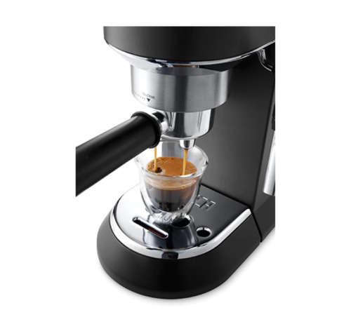 DeLonghi Dedica Style Pump Espresso Coffee Machine - EC685.BK (Great Condition)