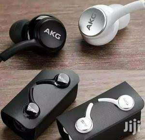 SAMSUNG GALAXY S10e 128GB ORIGINAL WITH NEW ACCESSORIES - NEW CONDITION