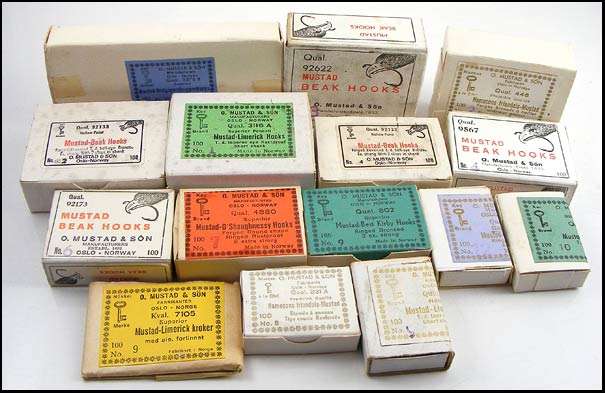 MUSTAD EXCLUSIVE selection 1500 LIGHT TACKLE HOOKS in original boxes!