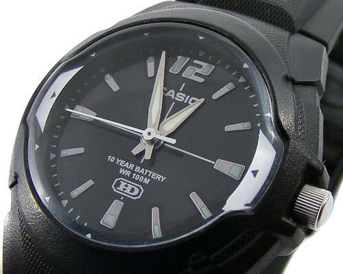 CASIO HD Ladies ANALOGUE 10 Year Battery LX-600