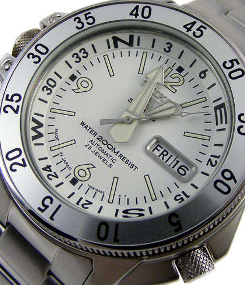 Seiko 5 sport automatic 23 jewels 200m sales