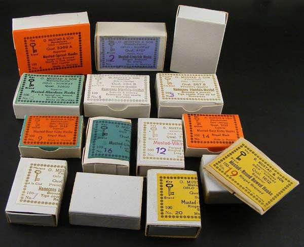 MUSTAD EXCLUSIVE selection 1500 LIGHT TACKLE HOOKS in original boxes!