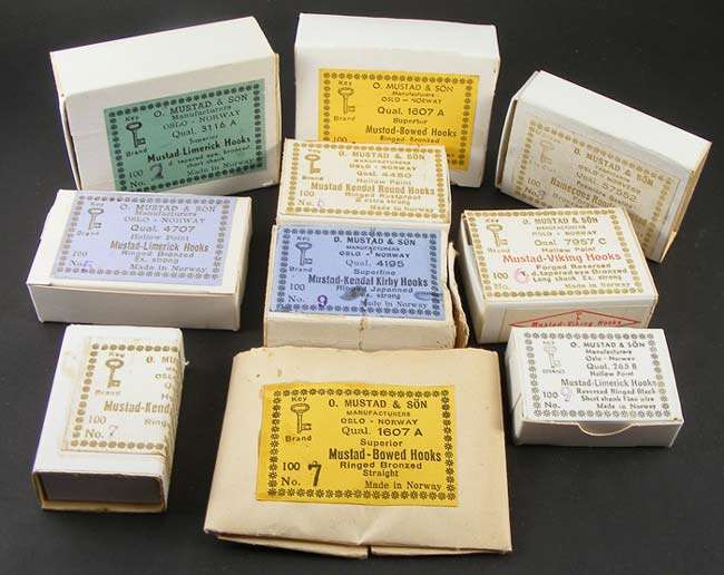 MUSTAD EXCLUSIVE selection 1000 Light Tackle HOOKS in original boxes! Size 2 to size 9!