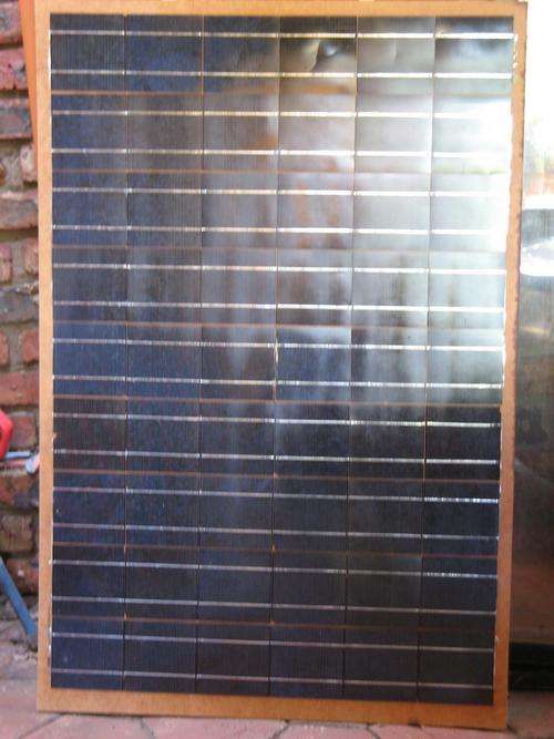 Solar panel and extra loose solar cells for experimentation