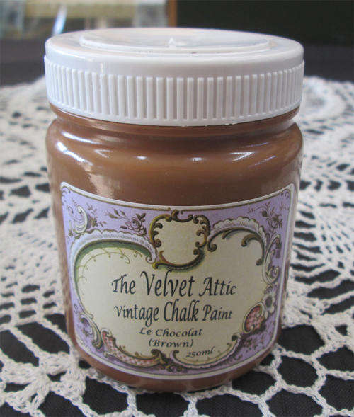 The Velvet Attic - Vintage Chalk Paint 250ml - Le Chocolat (Brown)