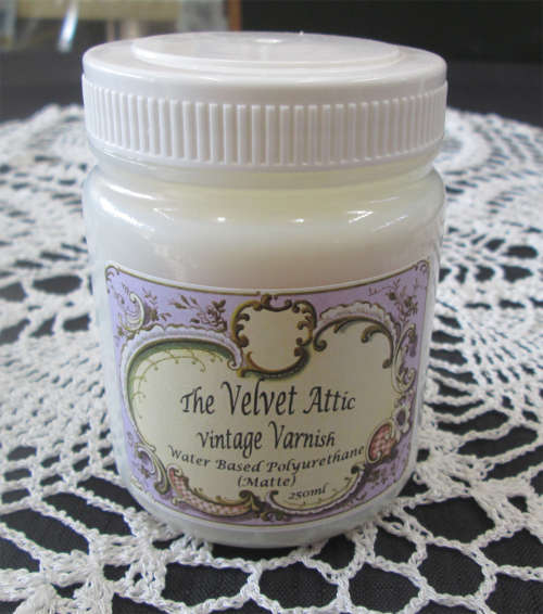 The Velvet Attic - Vintage Chalk & Varnish Kit