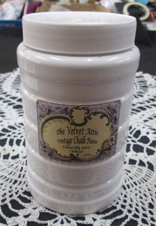 The Velvet Attic - Vintage Chalk Paint 1L - Chantilly Lace (White)