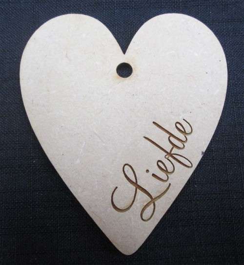 The Velvet Attic - Wood blank laser cutout  - Heart Engrave "Liefde"